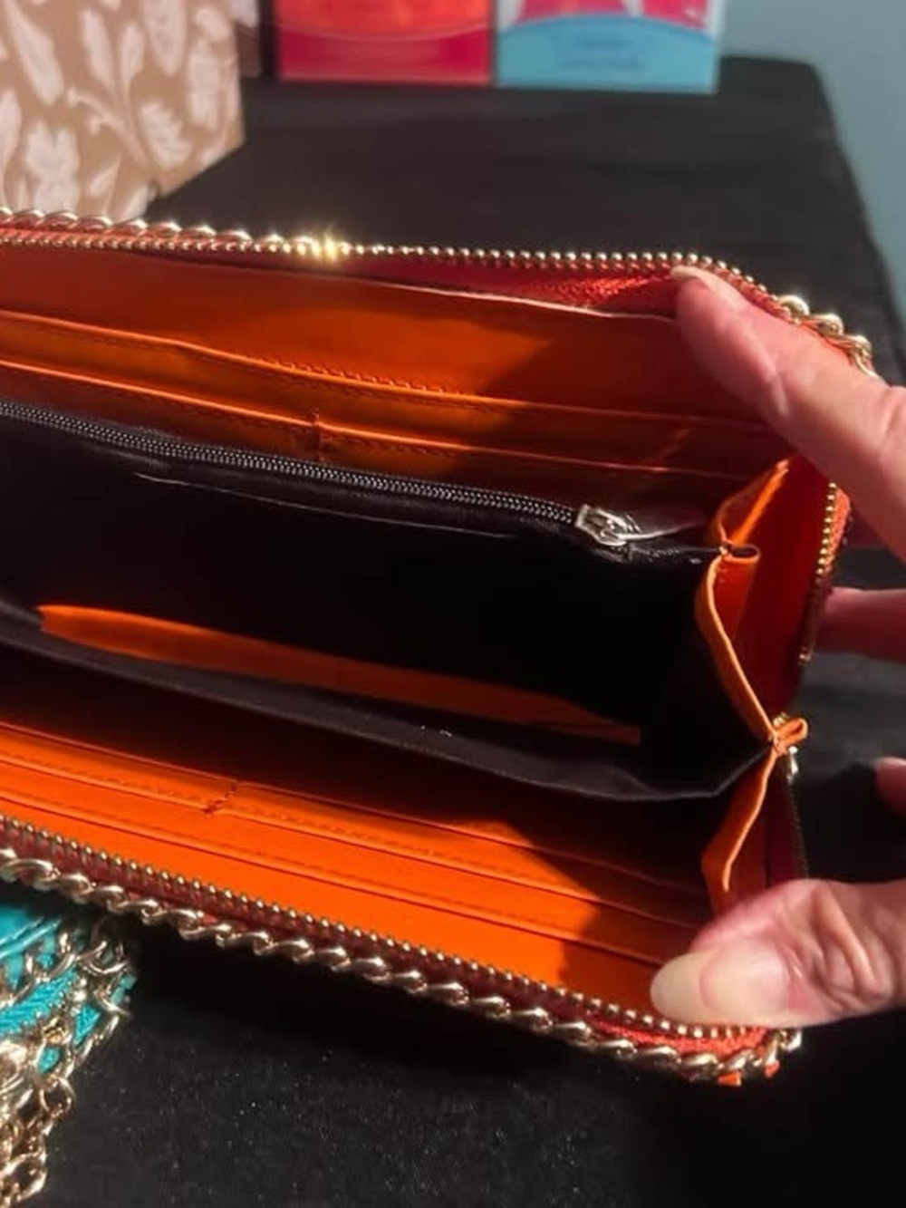 4-wallets - Picture 2 of 2